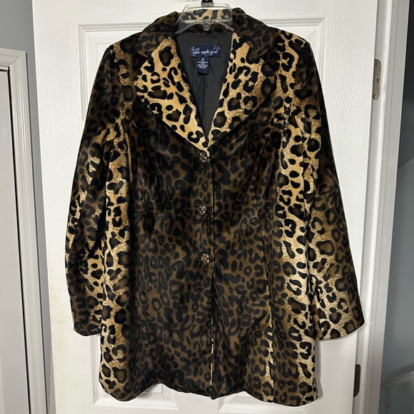 Susan Graver Luxurious Plush Design Teddy Jacket - Picture 1 of 16